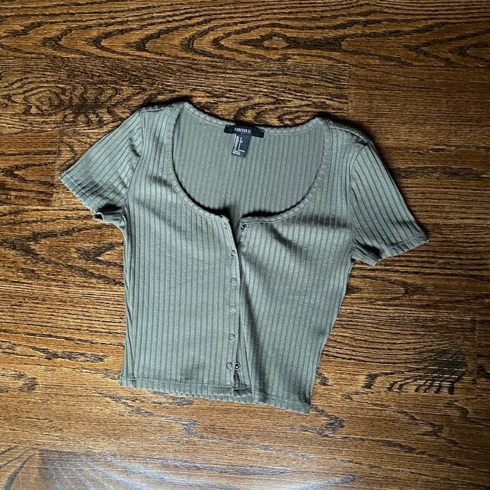 Forever 21 Olive Green Button-down Crop Top